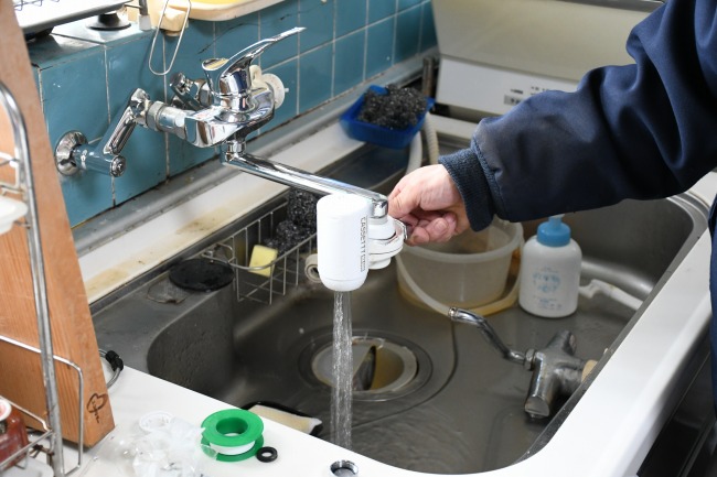 �V�����֌��Ɏ��t������